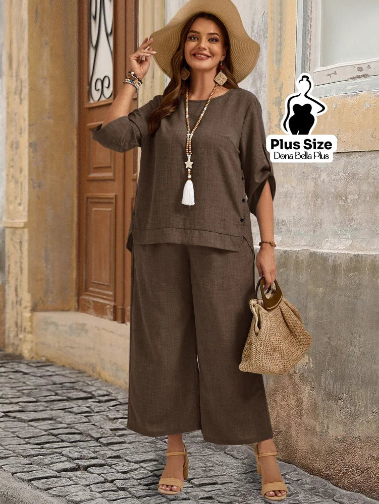 Conjunto de Linho com Blusa de Botões Laterais e Calça Conjunto de Linho com Blusa de Botões Laterais e Calça