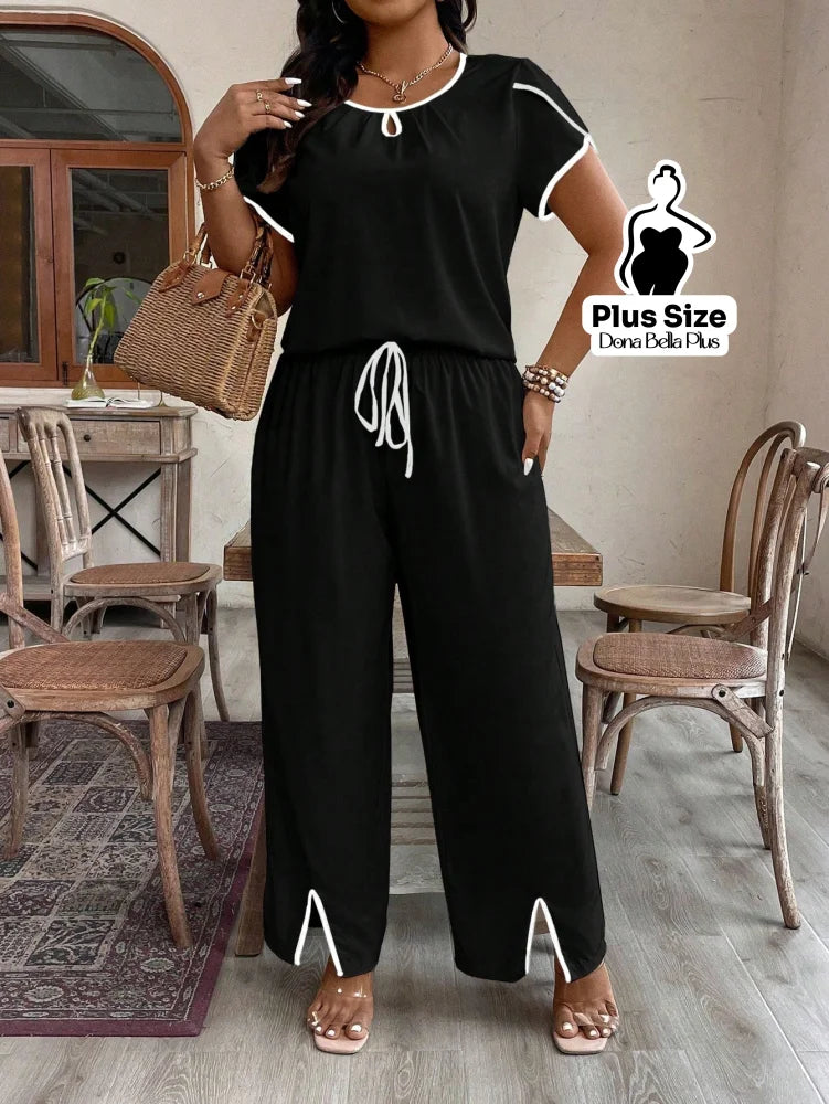 Conjunto Pijama Chic com Recortes Contrastantes Conjunto Pijama Chic com Recortes Contrastantes