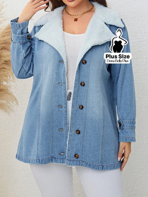 Blusa Jeans Forrada com Botões e Gola de Pelo Blusa Jeans Forrada com Botões e Gola de Pelo