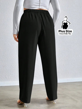 Calça Alfaiatada com Pregas e Fechamento Frontal Calça Alfaiatada com Pregas e Fechamento Frontal