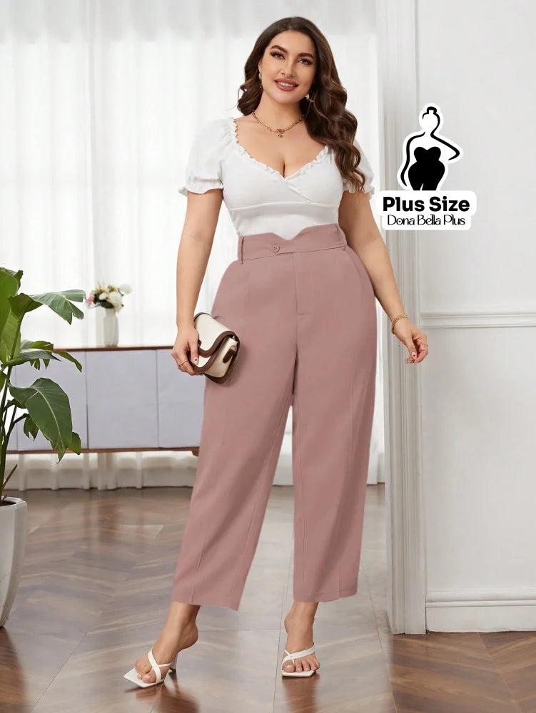 Calça Cropped de Alfaiataria com Pregas Frontais Calça Cropped de Alfaiataria com Pregas Frontais