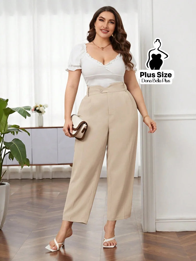 Calça Cropped de Alfaiataria com Pregas Frontais Calça Cropped de Alfaiataria com Pregas Frontais