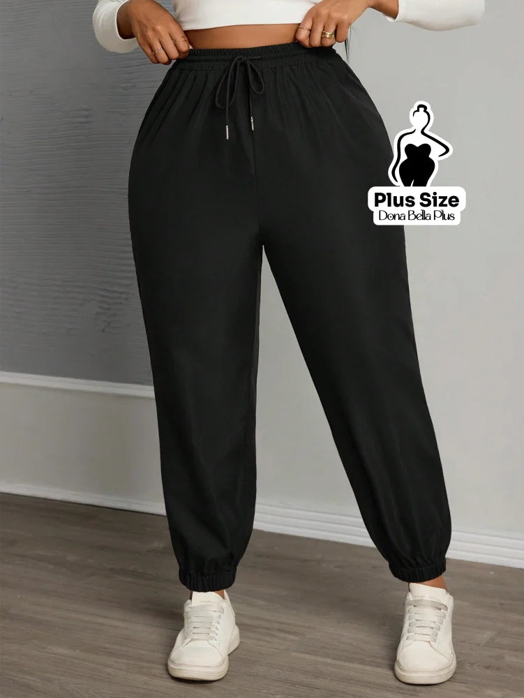 Calça Jogger Básica com Cós Ajustável e Punhos Calça Jogger Básica com Cós Ajustável e Punhos
