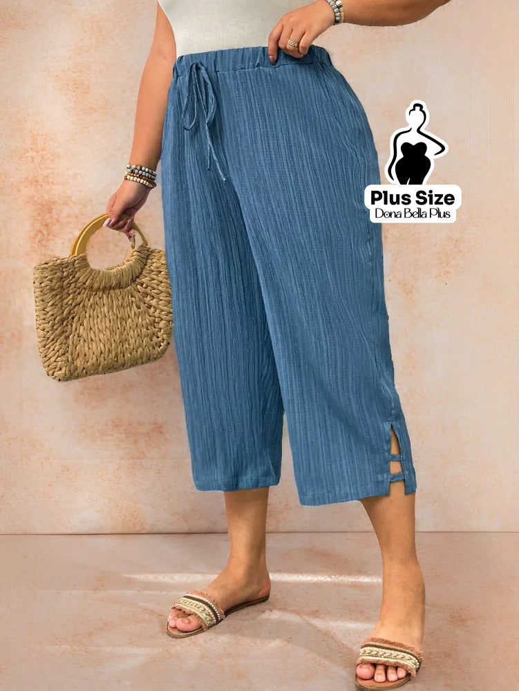 Calça Pantacourt Texturizada com Botões Laterais Azul / G Calça Pantacourt Texturizada com Botões Laterais