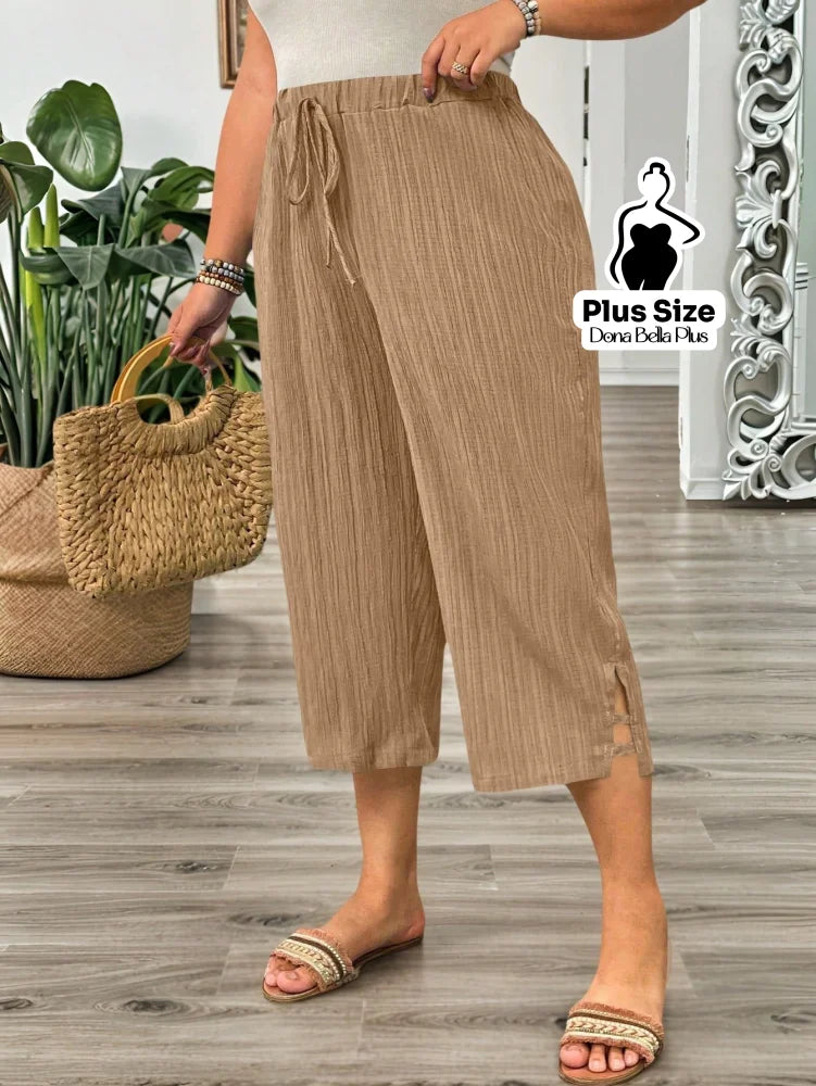 Calça Pantacourt Texturizada com Botões Laterais Cáqui / G Calça Pantacourt Texturizada com Botões Laterais