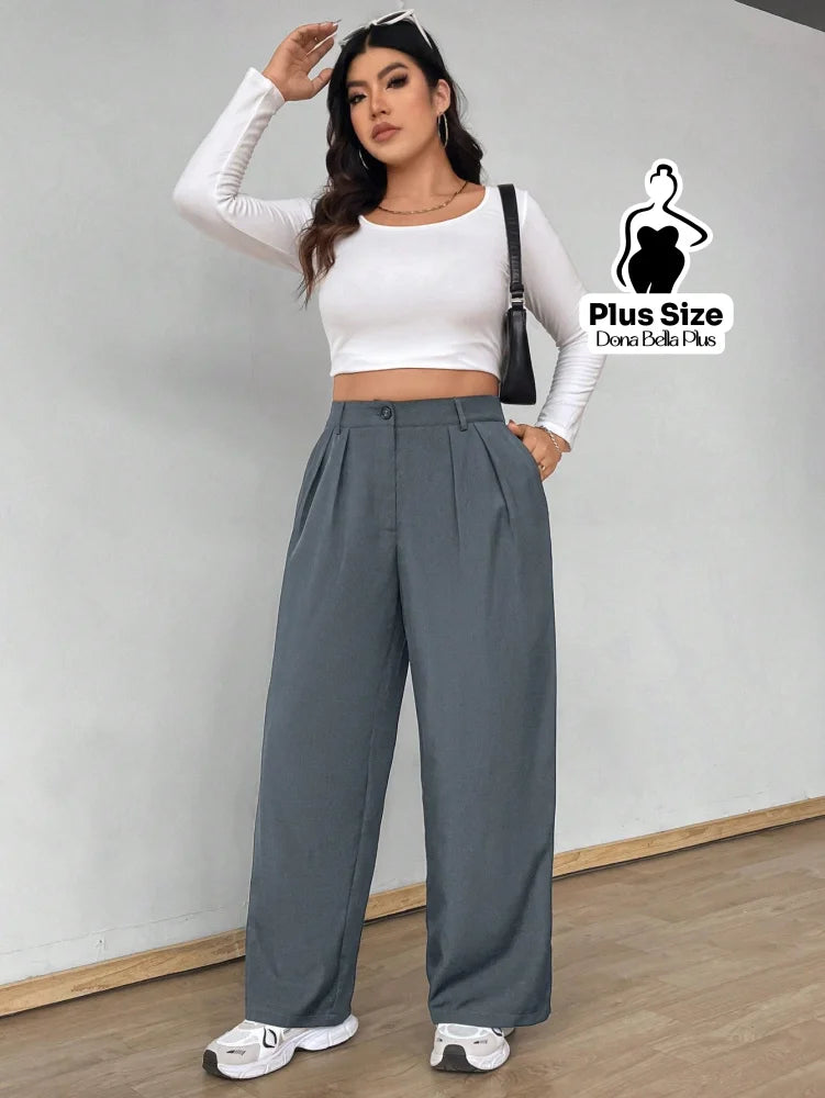 Calça Pantalona Alfaiatada com Pregas Frontais Calça Pantalona Alfaiatada com Pregas Frontais