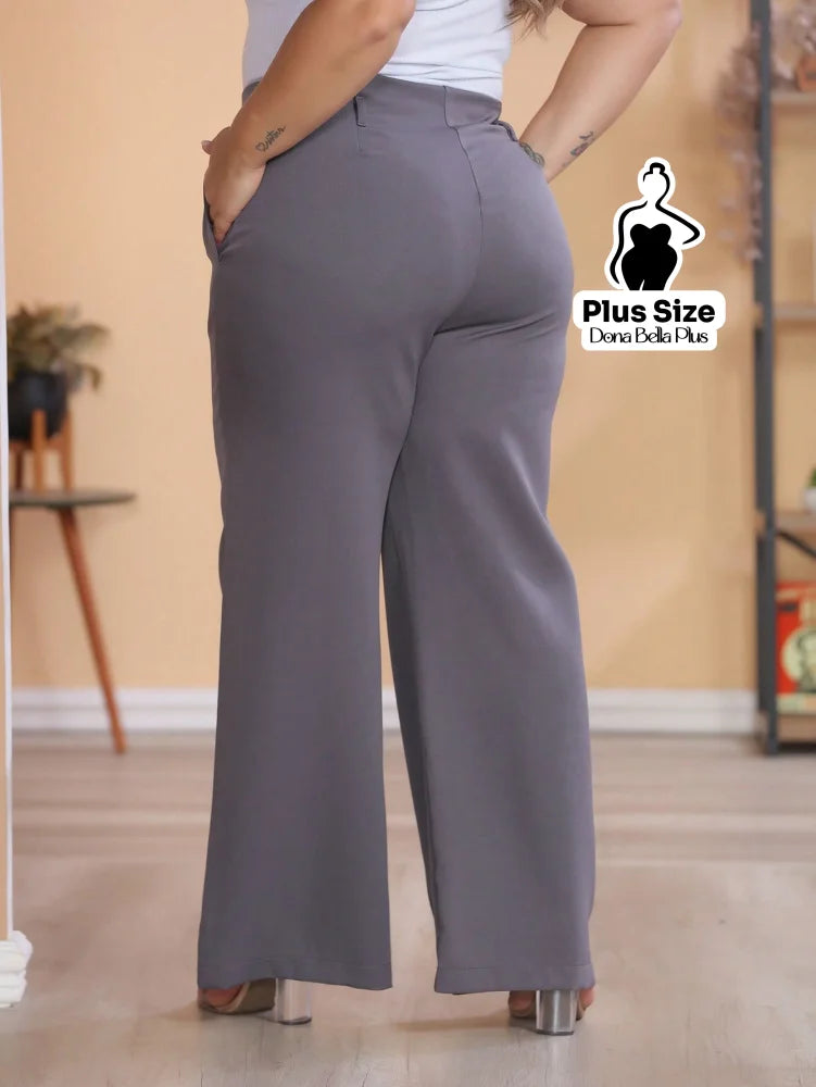 Calça Pantalona com Plissado e Bolsos Frontais Calça Pantalona com Plissado e Bolsos Frontais
