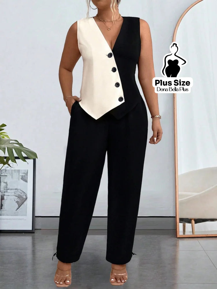 Conjunto Bicolor com Blusa Transpassada e Calça Reta Conjunto Bicolor com Blusa Transpassada e Calça Reta