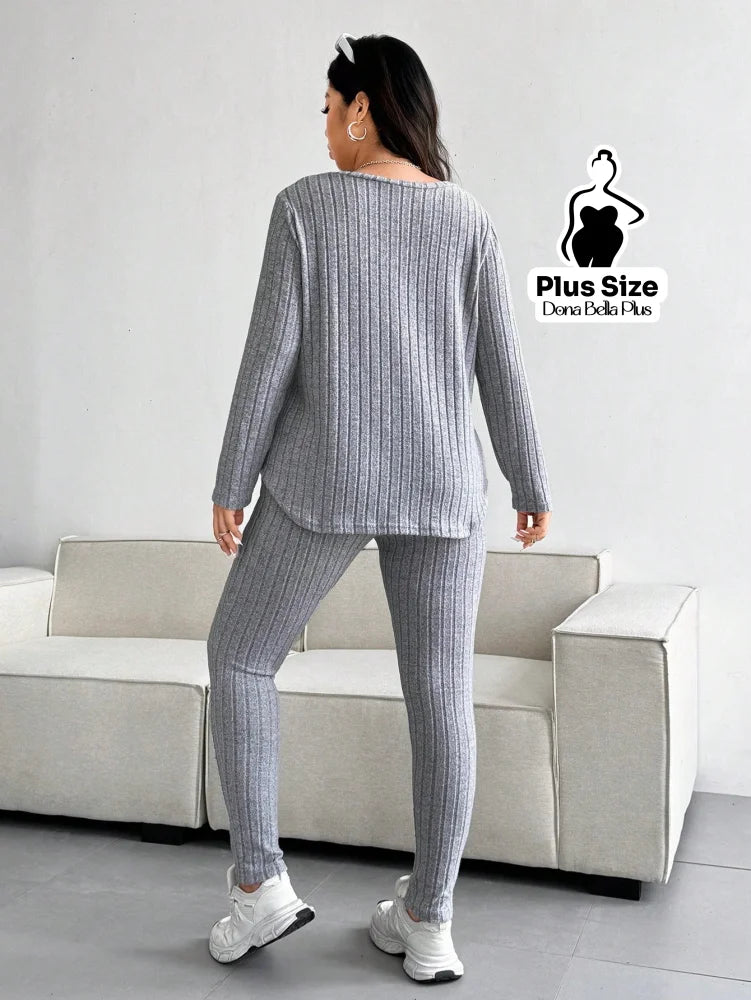 Conjunto Canelado com Blusa Longa e Calça Justa Conjunto Canelado com Blusa Longa e Calça Justa