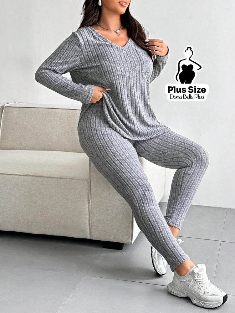 Conjunto Canelado com Blusa Longa e Calça Justa Conjunto Canelado com Blusa Longa e Calça Justa