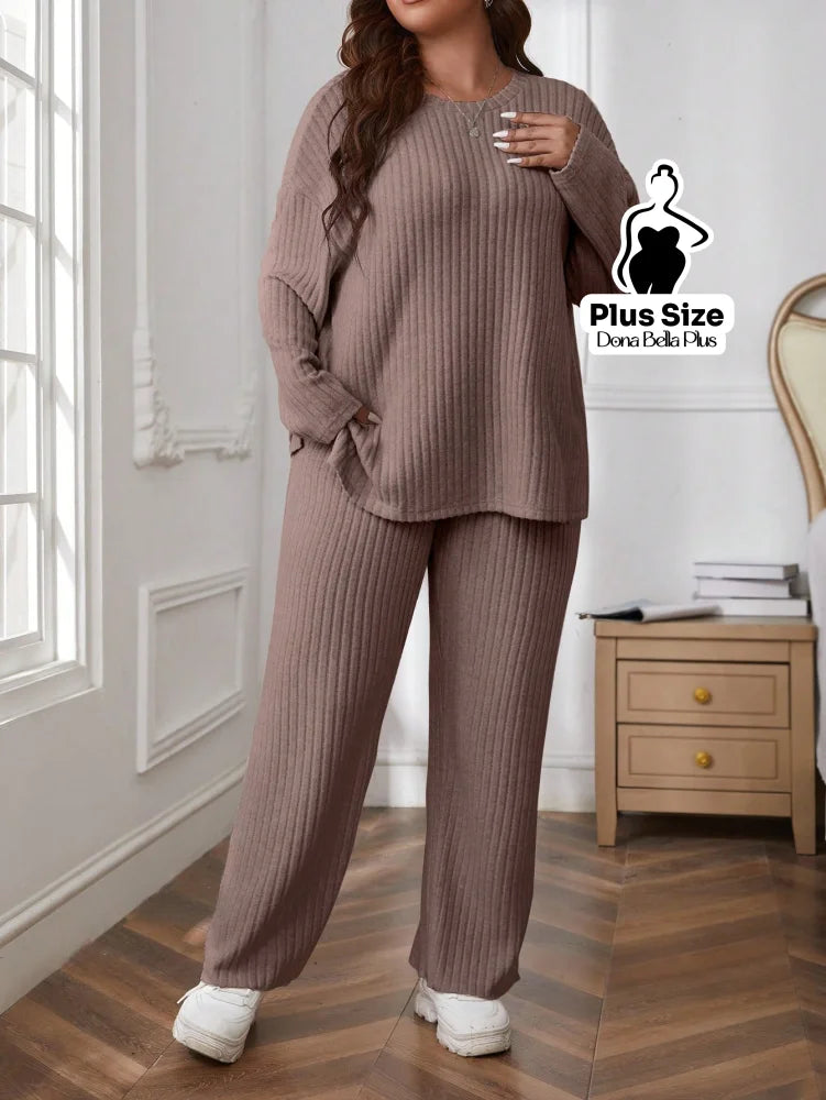 Conjunto Canelado com Blusa Solta e Calça Flare Conjunto Canelado com Blusa Solta e Calça Flare