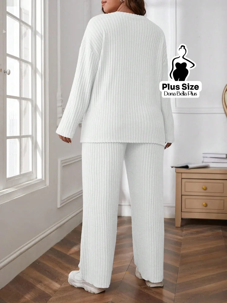 Conjunto Canelado com Blusa Solta e Calça Flare Conjunto Canelado com Blusa Solta e Calça Flare