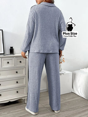 Conjunto Canelado com Zíper e Faixa Lateral Preta Conjunto Canelado com Zíper e Faixa Lateral Preta