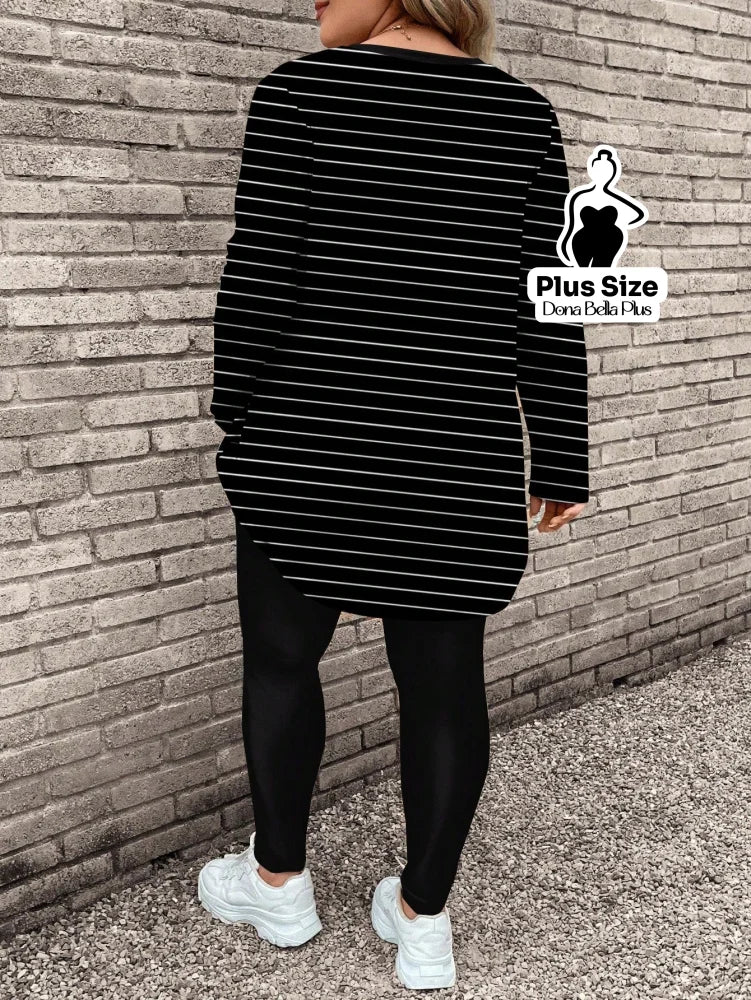 Conjunto Estampado com Blusa Básica e Calça Justa Conjunto Estampado com Blusa Básica e Calça Justa
