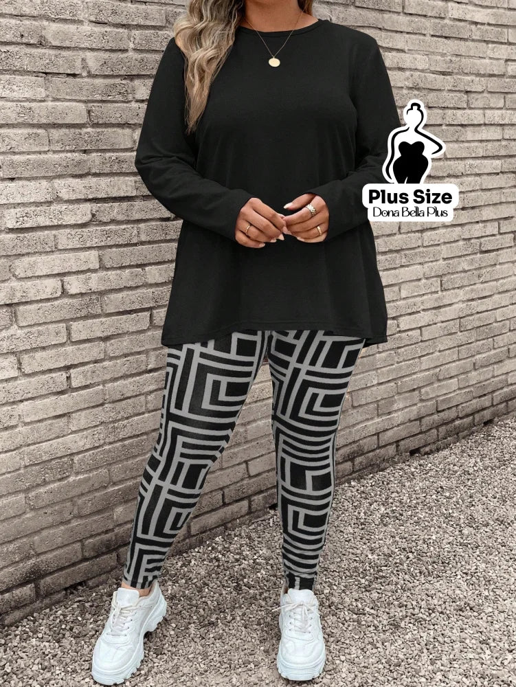 Conjunto Estampado com Blusa Básica e Calça Justa Conjunto Estampado com Blusa Básica e Calça Justa