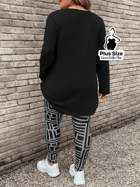 Conjunto Estampado com Blusa Básica e Calça Justa Conjunto Estampado com Blusa Básica e Calça Justa