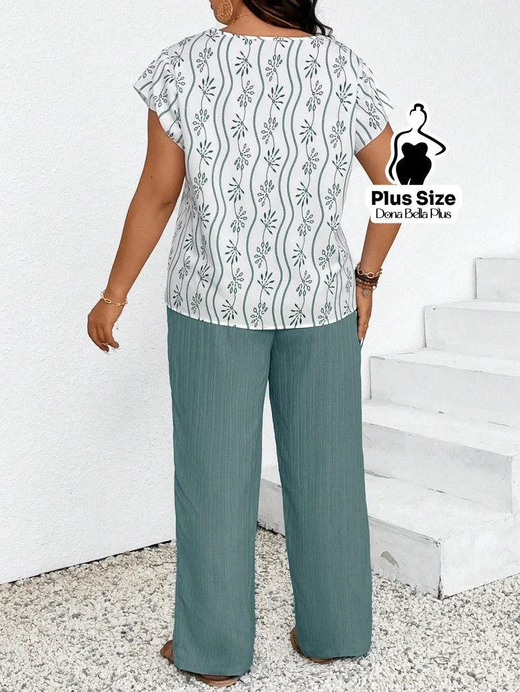 Conjunto Estampado com Blusa Leve e Calça com Faixa Conjunto Estampado com Blusa Leve e Calça com Faixa
