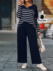 Conjunto Listrado com Blusa Manga Longa e Calça Reta Azul Marinho / G Conjunto Listrado com Blusa Manga Longa e Calça