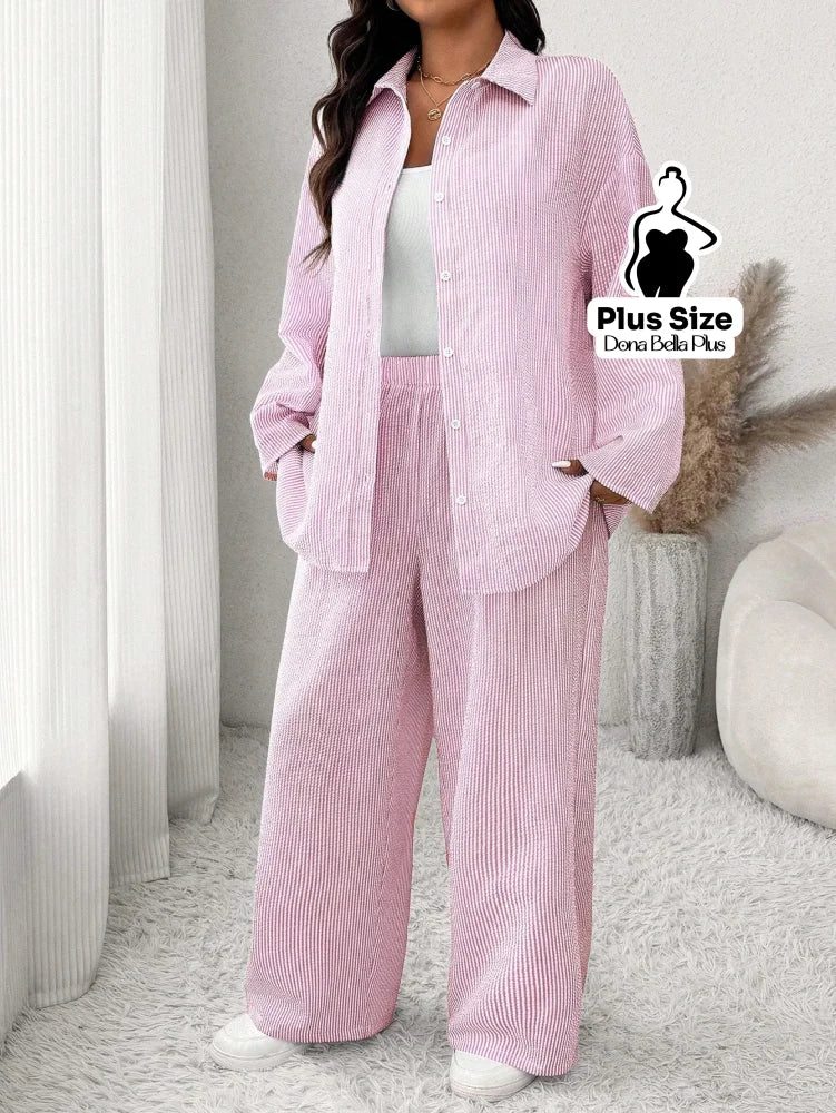 Conjunto Listrado com Camisa Oversized e Calça Reta Conjunto Listrado com Camisa Oversized e Calça Reta