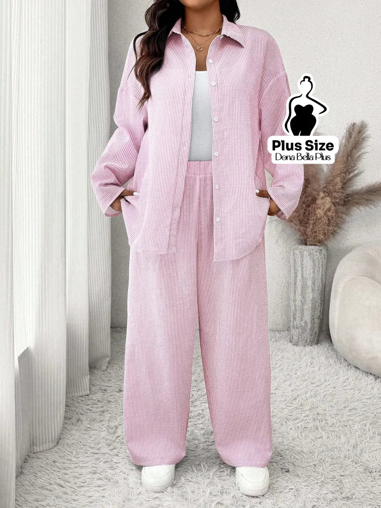 Conjunto Listrado com Camisa Oversized e Calça Reta Conjunto Listrado com Camisa Oversized e Calça Reta