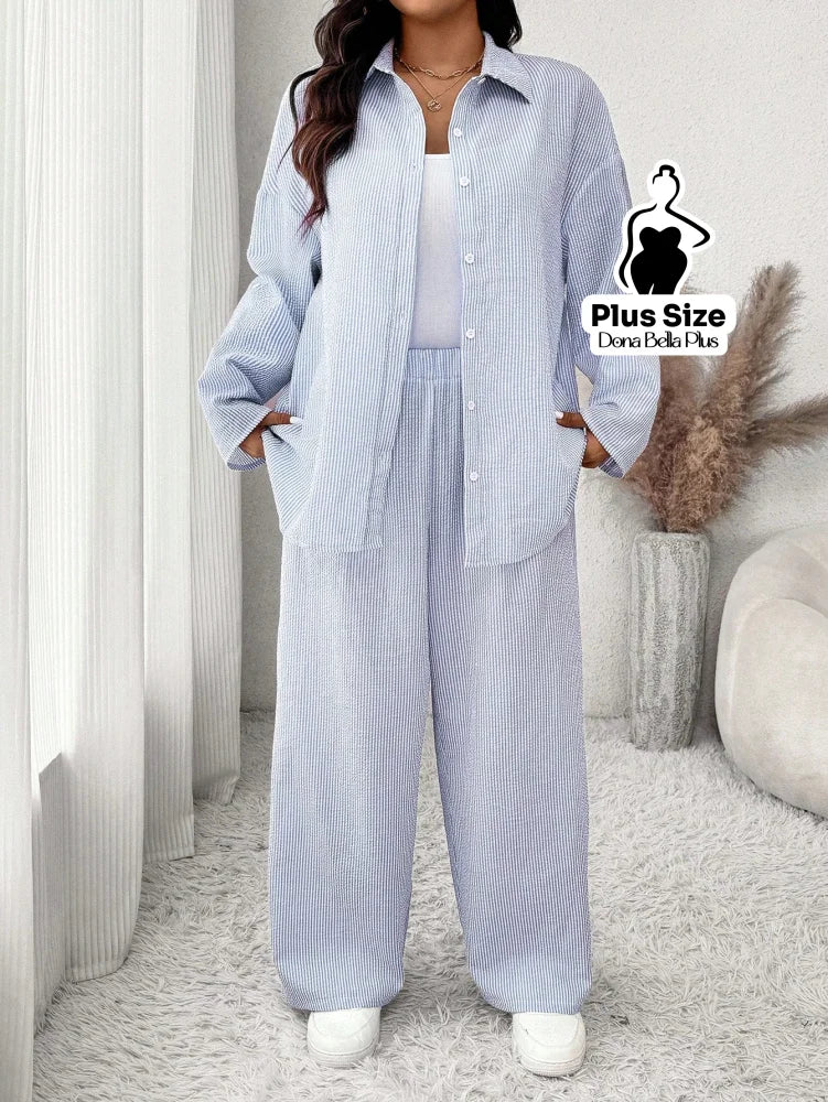 Conjunto Listrado com Camisa Oversized e Calça Reta Azul e Branco / G Conjunto Listrado com Camisa Oversized e Calça