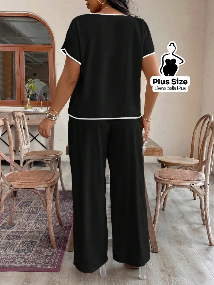 Conjunto Pijama Chic com Recortes Contrastantes Conjunto Pijama Chic com Recortes Contrastantes