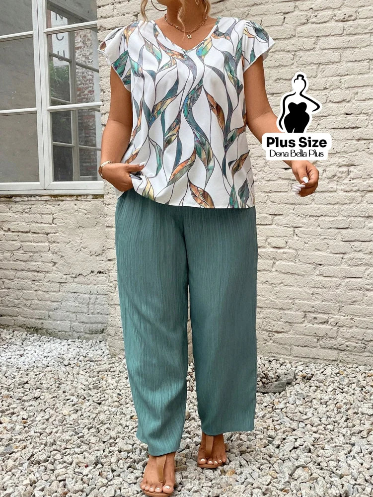 Conjunto Texturizado com Blusa Estampada e Faixa Conjunto Texturizado com Blusa Estampada e Faixa
