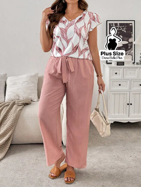 Conjunto Texturizado com Blusa Estampada e Faixa Conjunto Texturizado com Blusa Estampada e Faixa