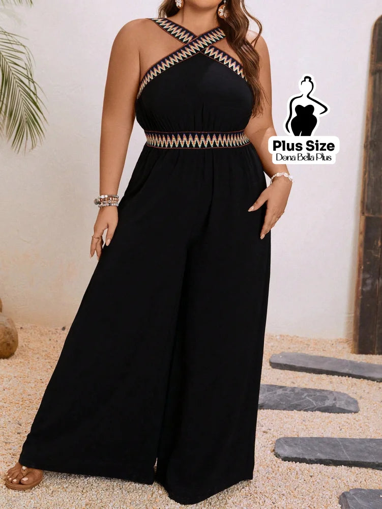 Macacão Pantalona com Decote Cruzado e Detalhe Étnico Macacão Pantalona com Decote Cruzado e Detalhe Étnico